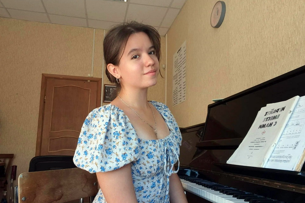 Первый миллион по программе «Земский работник культуры» получила выпускница музыкального колледжа